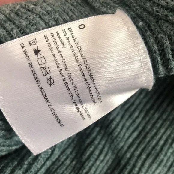 Lululemon Merino Wool-Blend Ribbed Crewneck Sweater Size 0 - Picture 6 of 6